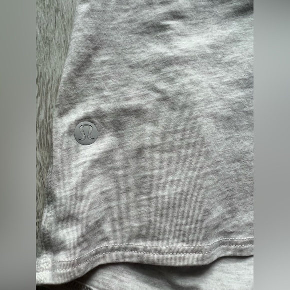 Lululemon Time To Restore Tie Back Tank 4 NWOT - Picture 7 of 9